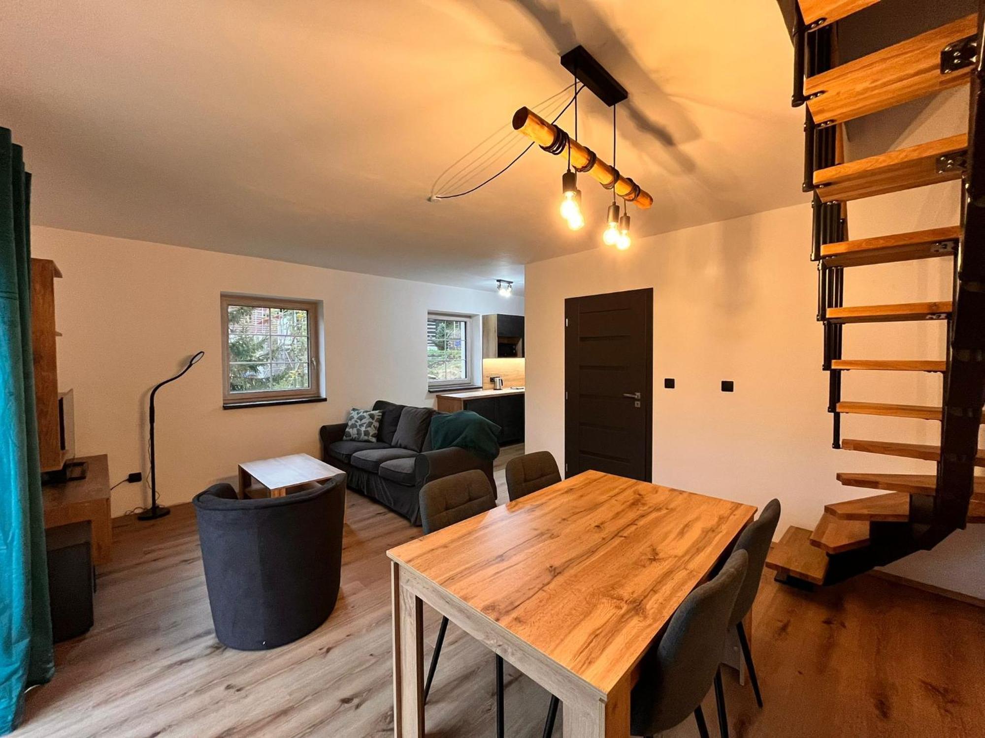Neli A Kubik Apartment